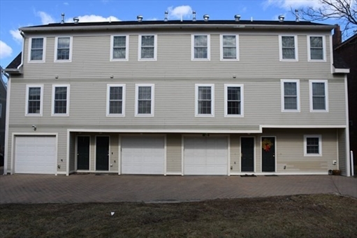 280 River St, Apt 2