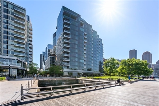 22 Liberty Dr, Apt 2L