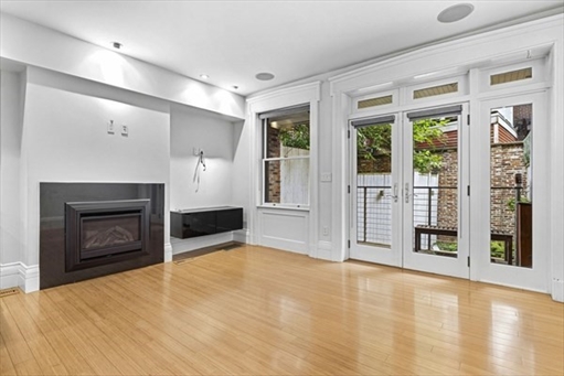 11 Fayette, Apt 1