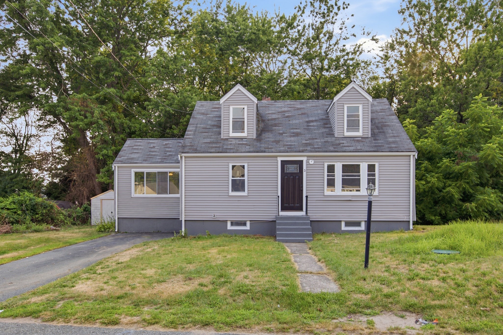 3 Hendricks St, Avon, MA 02322