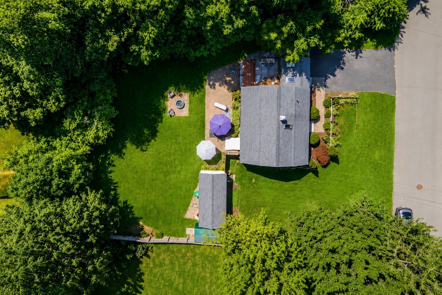 39 Harkins St, Clinton, MA 01510 - Image 3