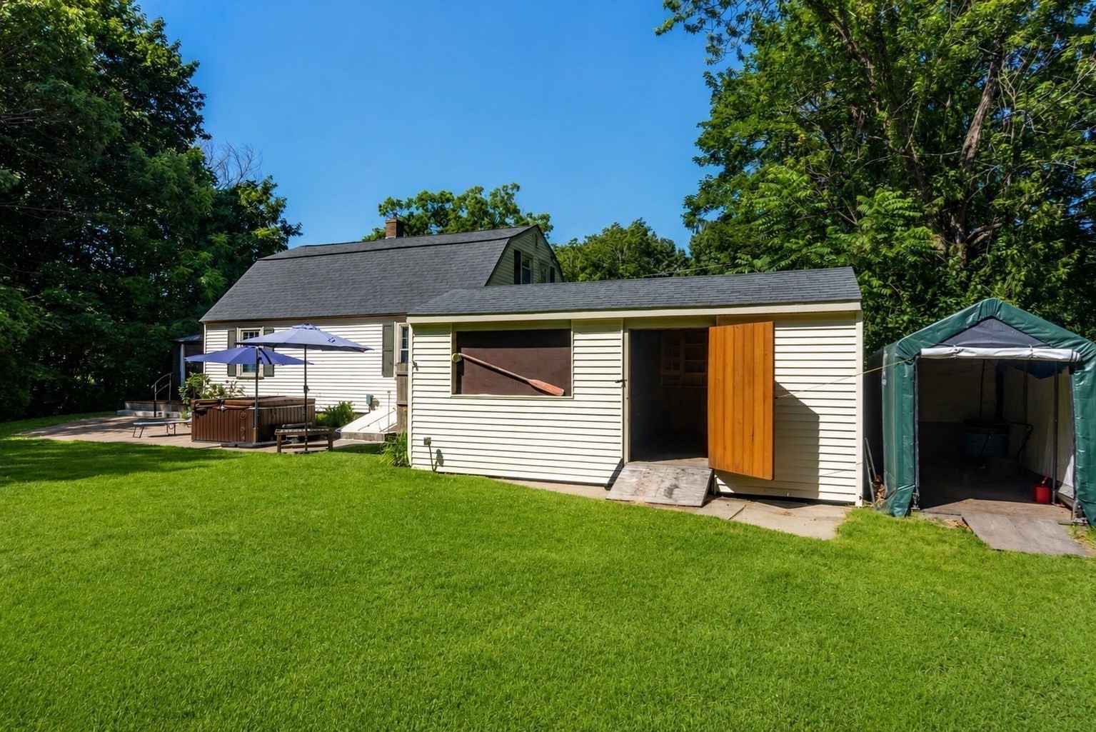39 Harkins St, Clinton, MA 01510 - Image 31