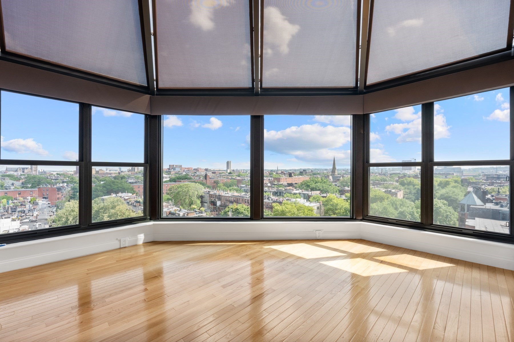 16 Harcourt St Unit 9G, Boston - Back Bay, MA 02116