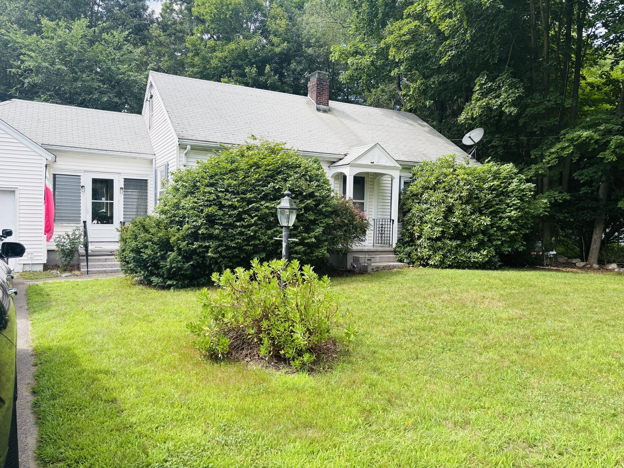 86 Mechanic St, Foxboro, MA 02035