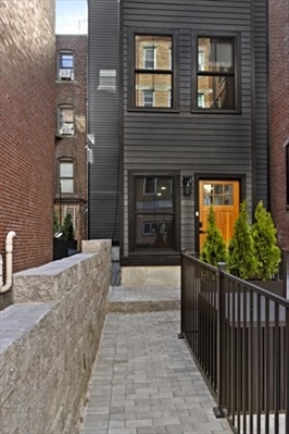 188 Salem, Apt 1