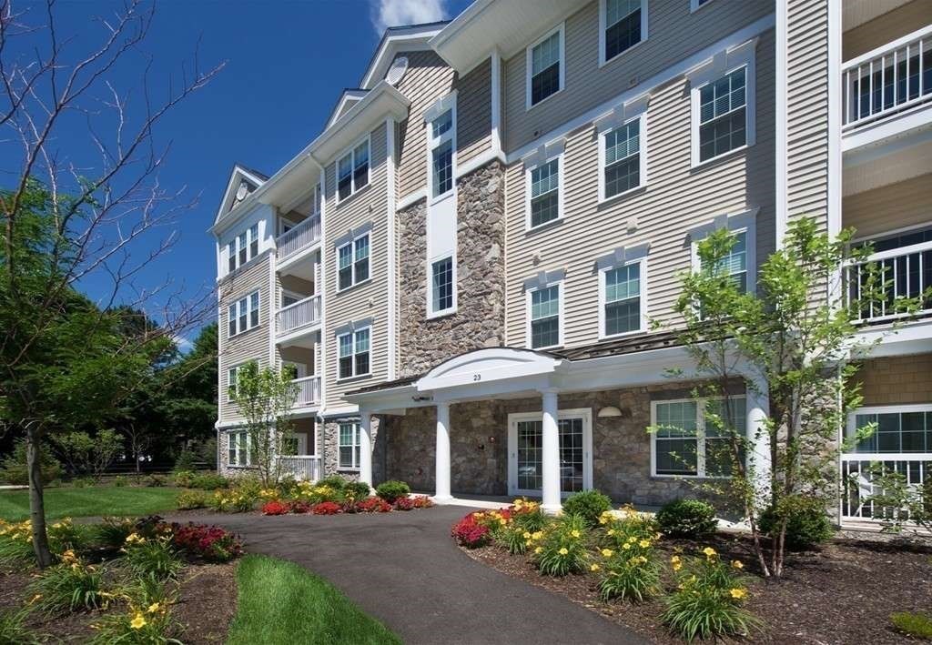 22 Farmstead Ln Unit 407, Sudbury, MA 01776