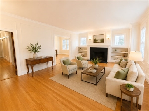 67 Green St, Apt 67