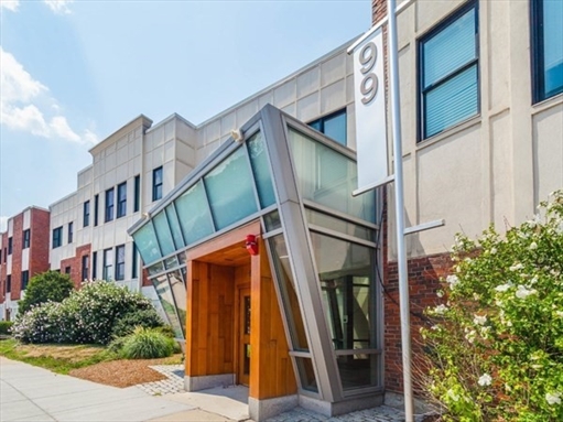 99 Chestnut Hill Ave, Apt 202
