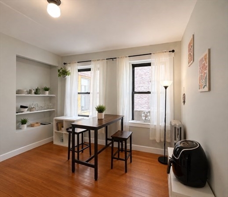 32 Reedsdale, Apt 3