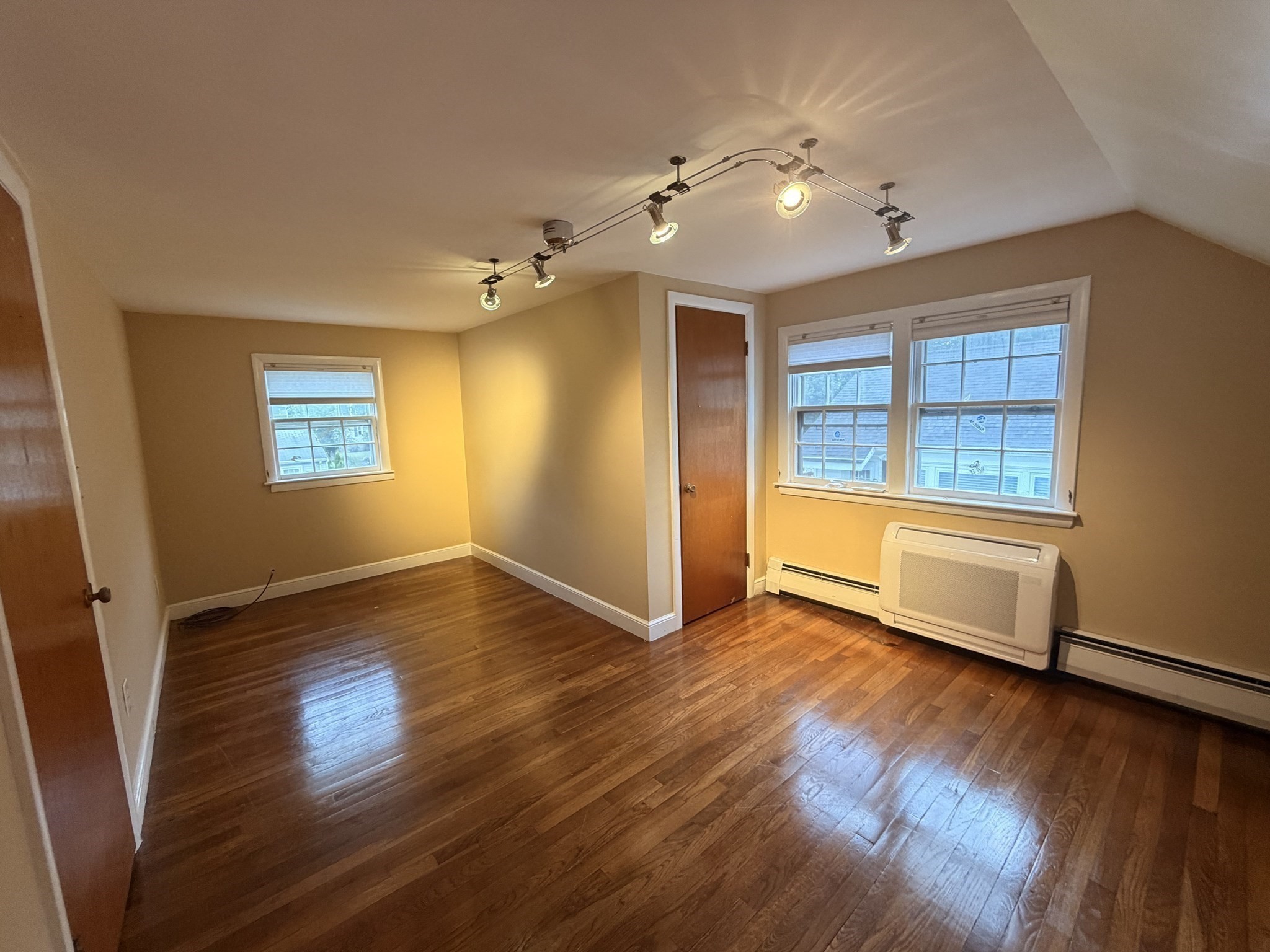 26 Pearl St, Lexington, MA 02420 - Image 3