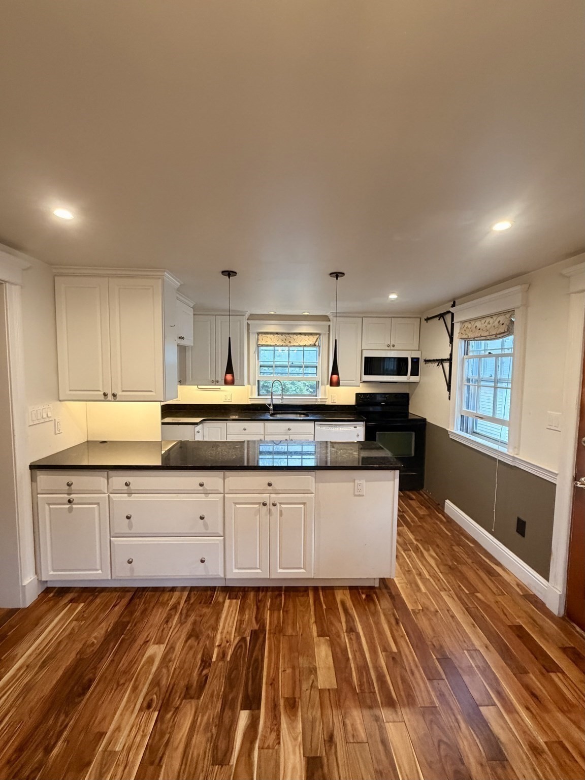 26 Pearl St, Lexington, MA 02420 - Image 6