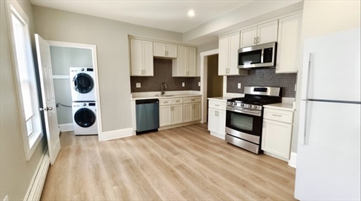 553 Dorchester Ave, Apt 1