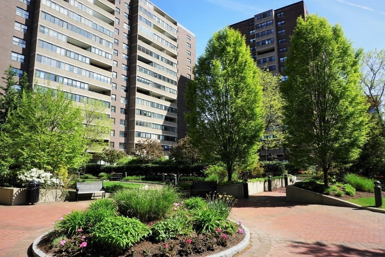 9 Hawthorne Pl Unit 15H, West End, Boston, MA 02114 - Image 28