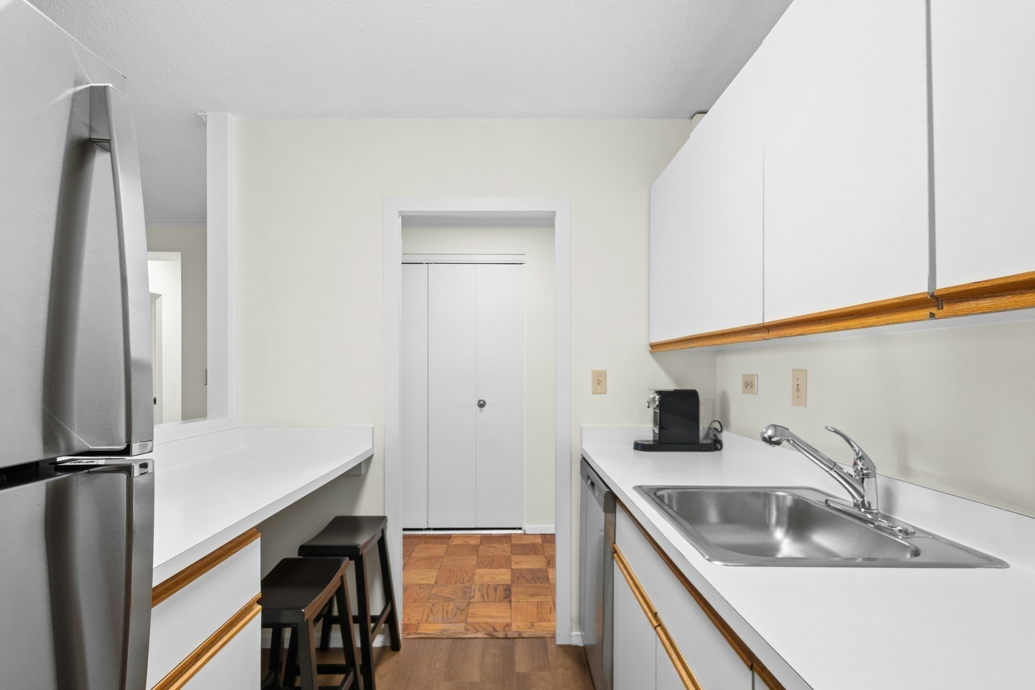 9 Hawthorne Pl Unit 15H, West End, Boston, MA 02114 - Image 9