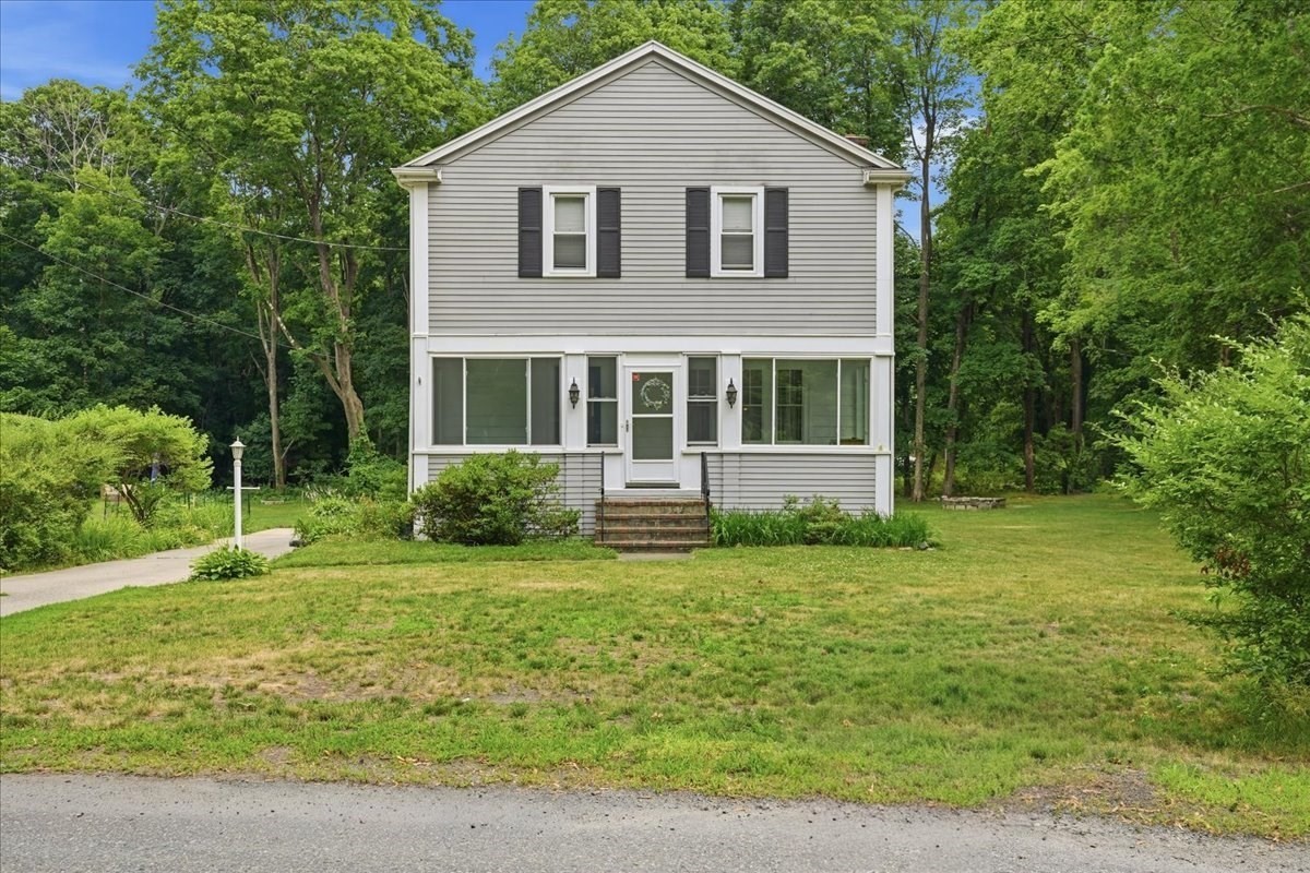 15 Walnut St, West Bridgewater, MA 02379