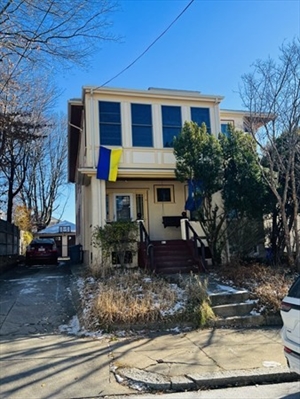31 Matchett St, Apt 1