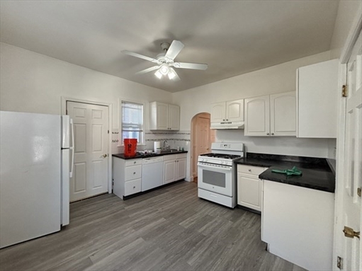 1680 N SHORE RD, Apt 2L