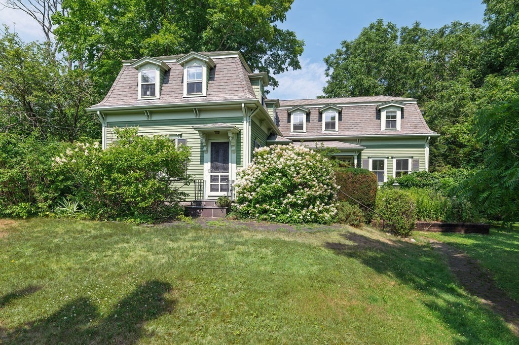 30 Mordecai Lincoln Rd, Scituate, MA 02066