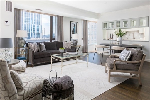 220 Boylston St, Apt 1010