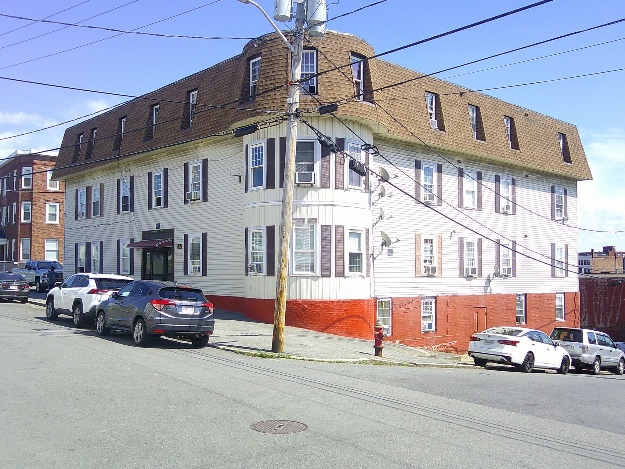 30 High, Lynn, MA 01844