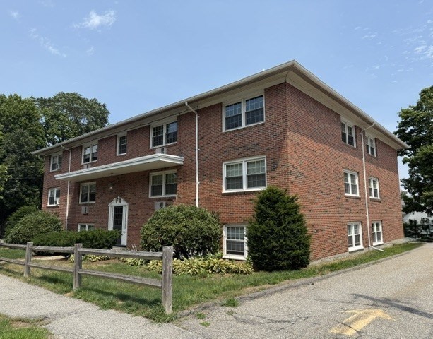 47 Alvarado Avenue Unit 3B, Worcester, MA 01604