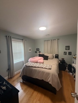 44 Ashland St, Apt (2F)