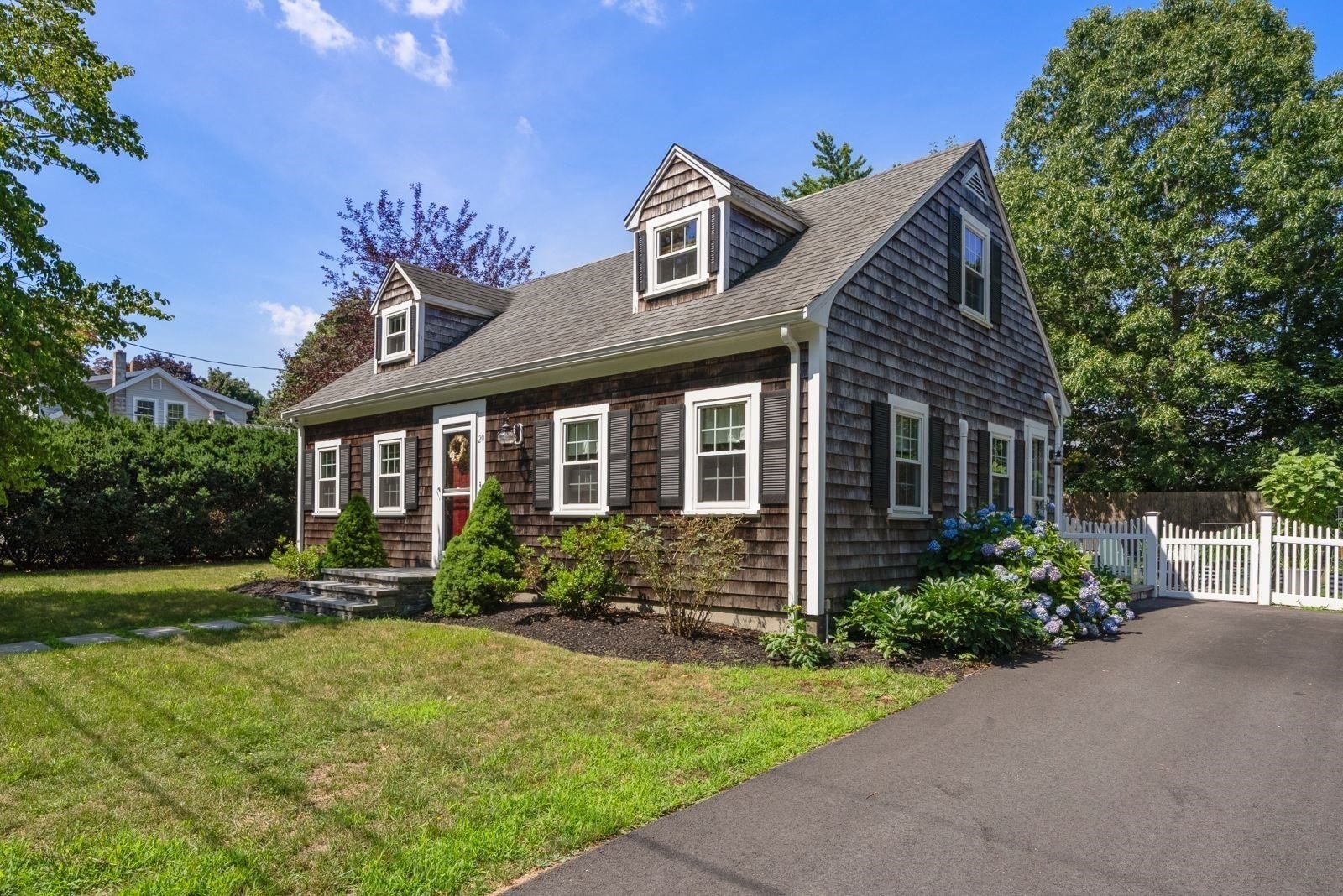 20 Nelson Street, Kingston, MA 02364