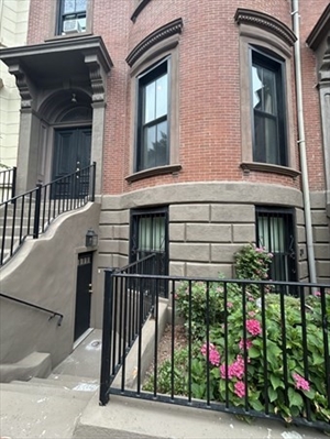 554 Massachusetts, Apt 1G