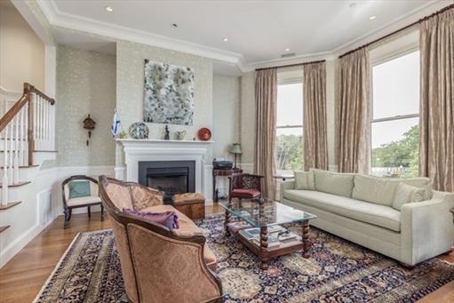 212 Beacon Street, Apt 2