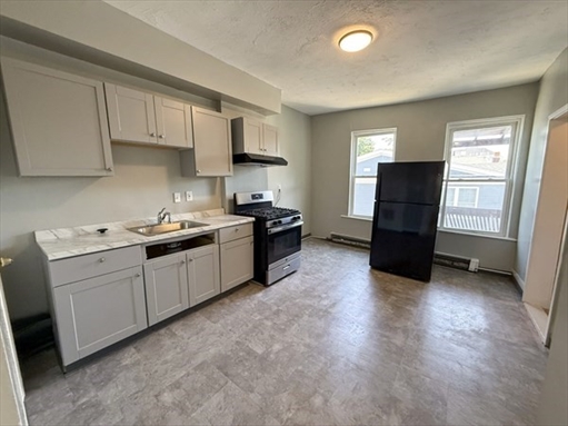 26 Alpine st, Apt 3