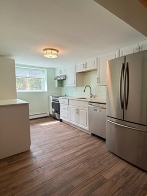 56 Bryon Rd, Apt 2