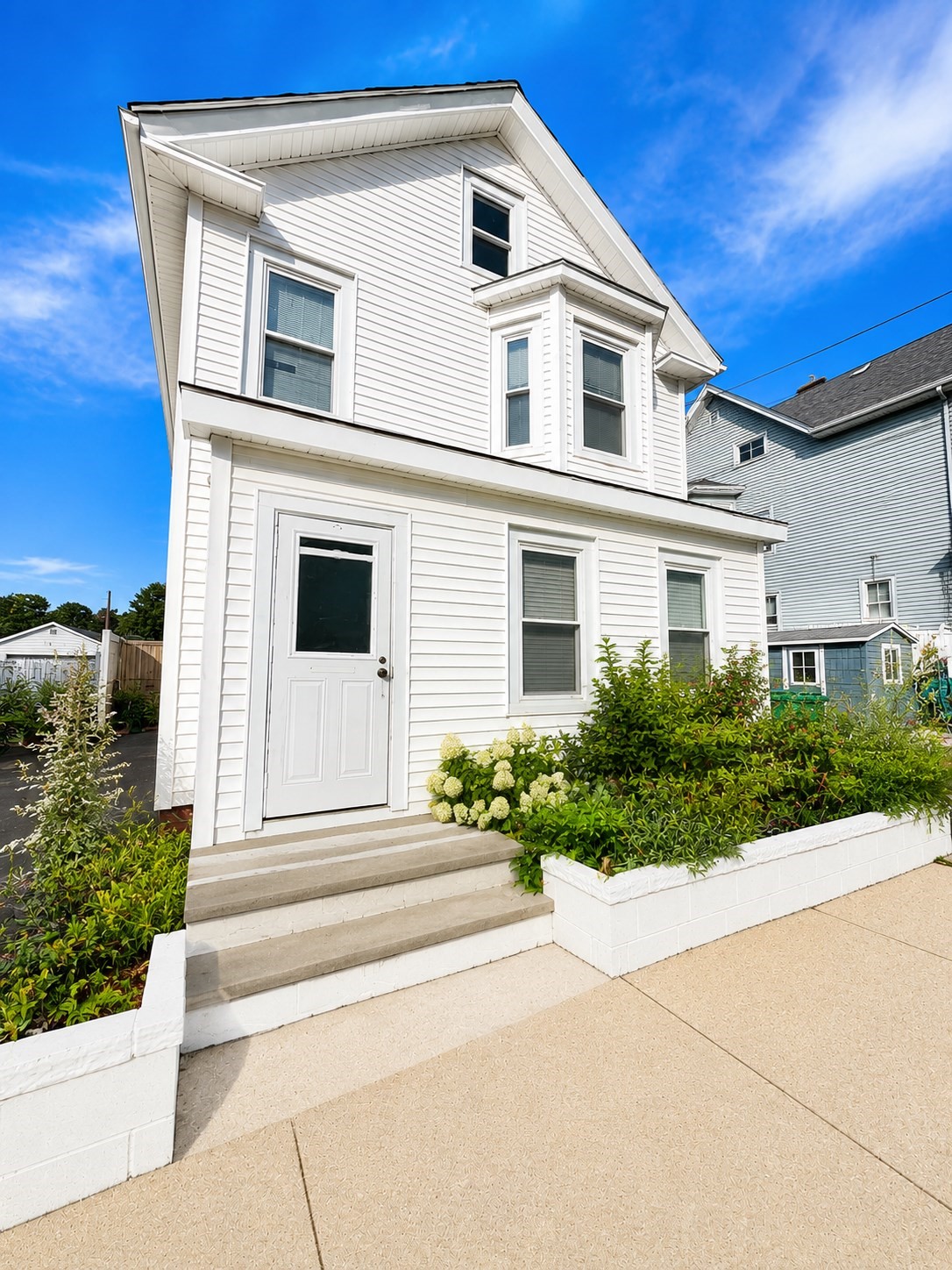 209 Fayette St, Lynn, MA 01902