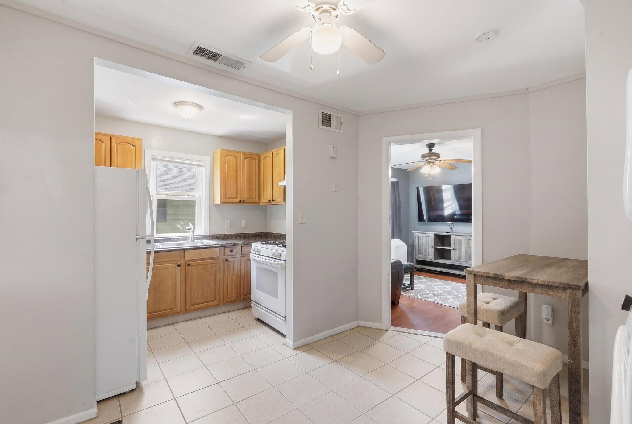 26 Calumet St, Peabody, MA 01960 - Image 16
