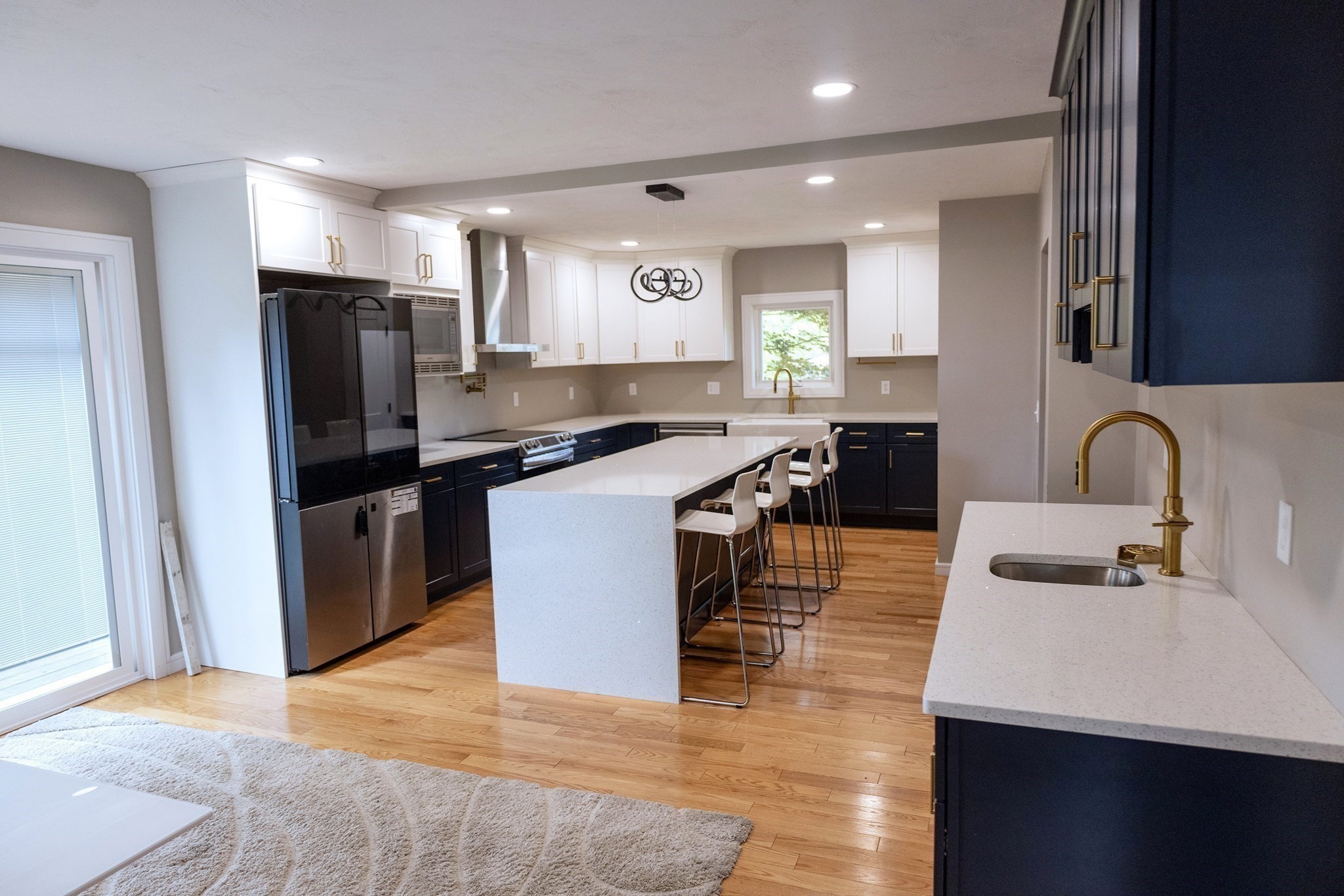 251 Conant St, Gardner, MA 01440 - Image 2