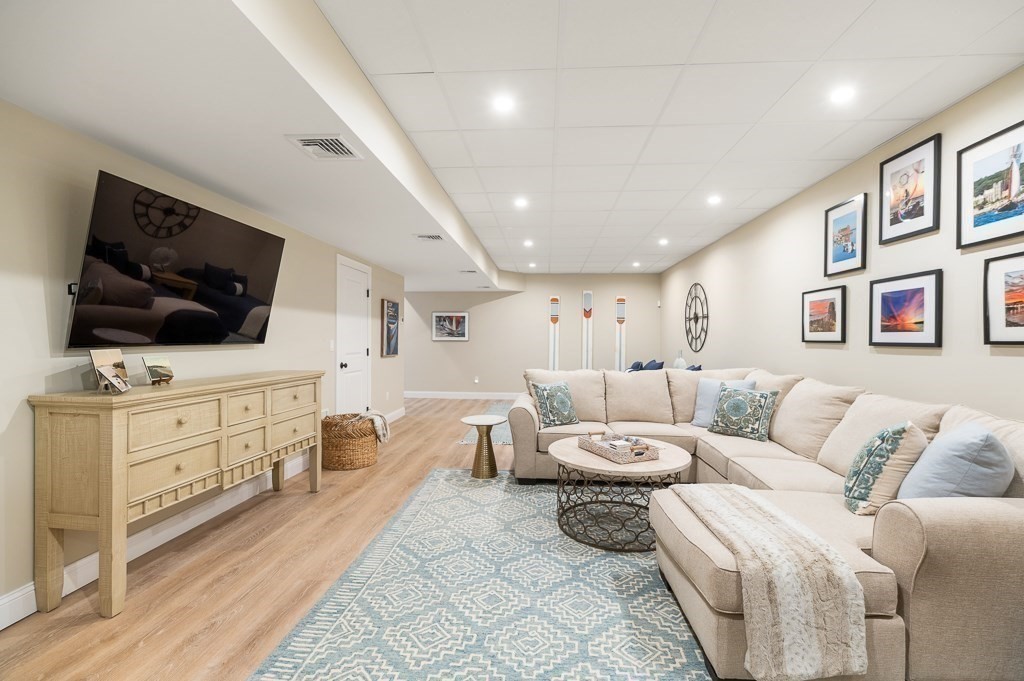 10 Magnolia Avenue Unit 2, Gloucester, MA 01930 - Image 34