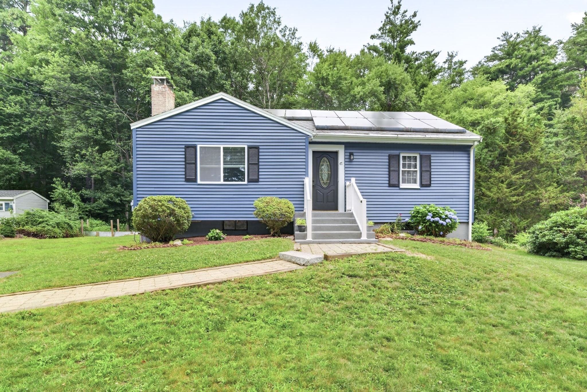 47 Southville Rd, Southborough, MA 01772