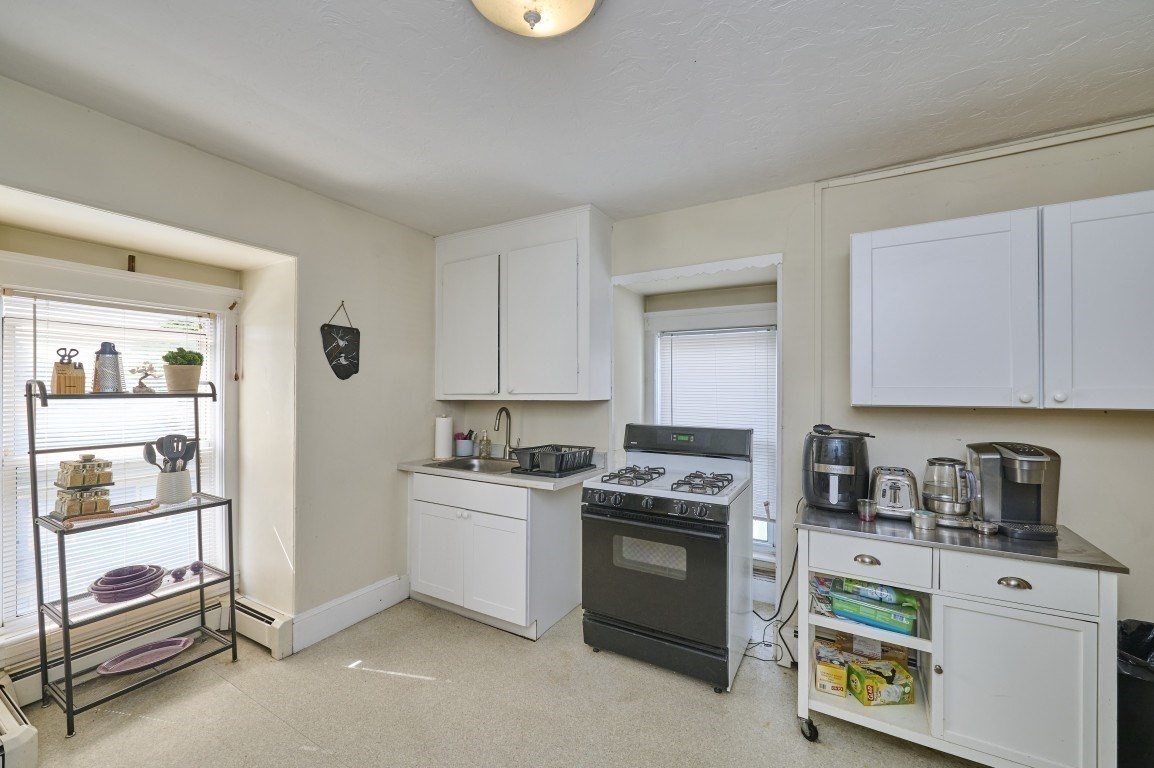 408 Crescent St, Waltham, MA 02453 - Image 29
