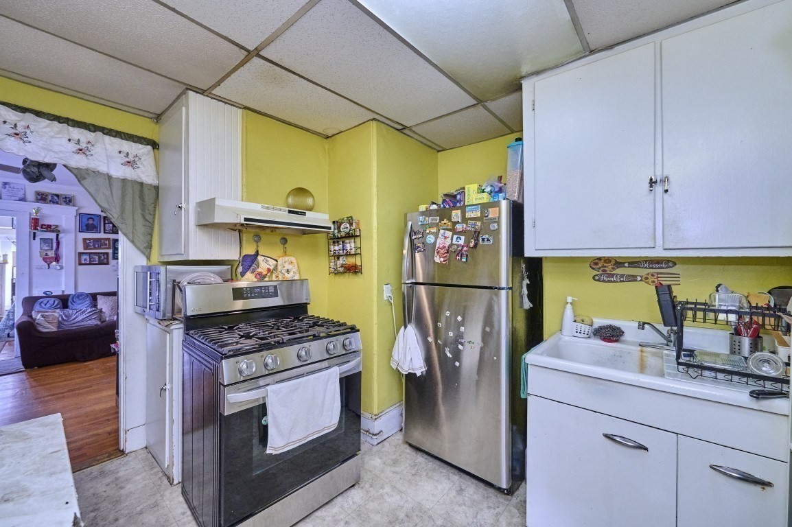 408 Crescent St, Waltham, MA 02453 - Image 34