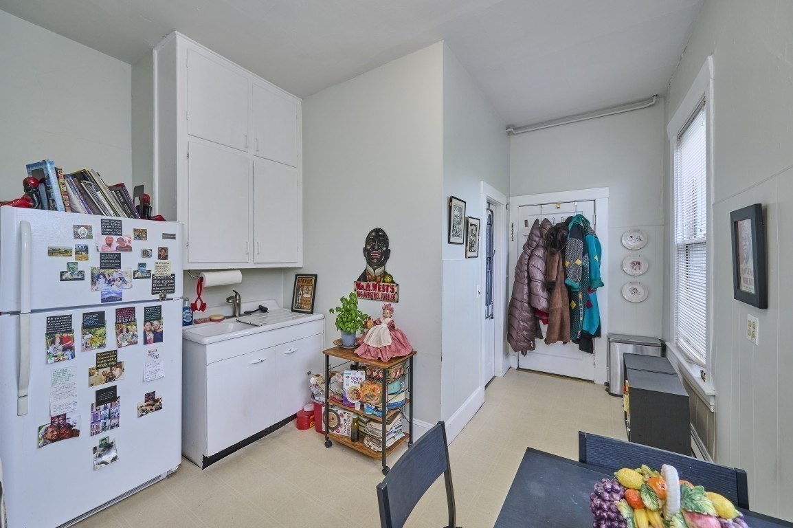 408 Crescent St, Waltham, MA 02453 - Image 9