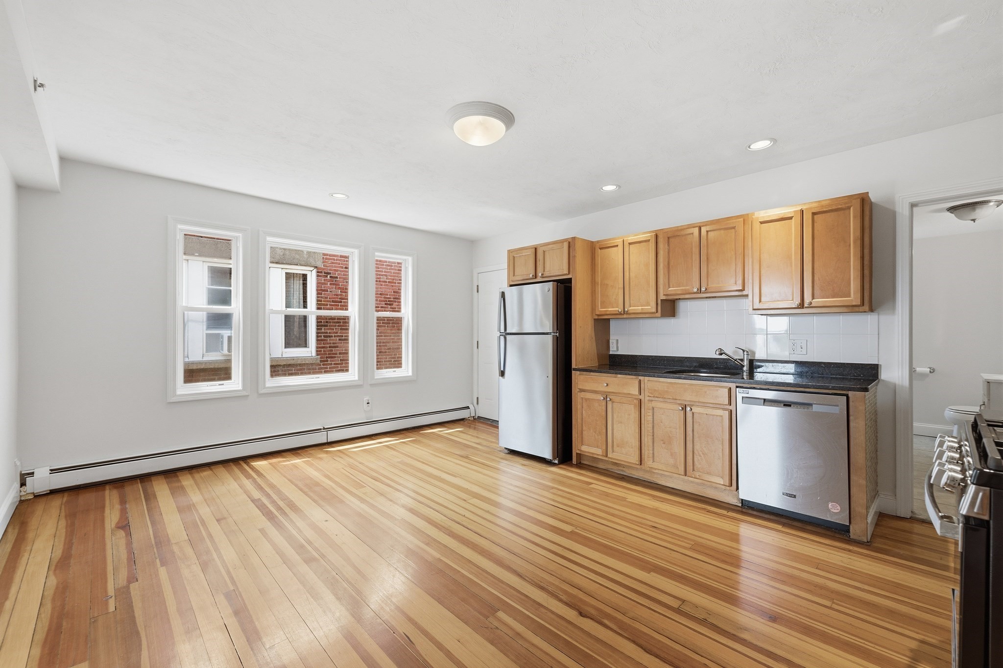 41 Harbor St Unit 4, Salem, MA 01970 - Image 2