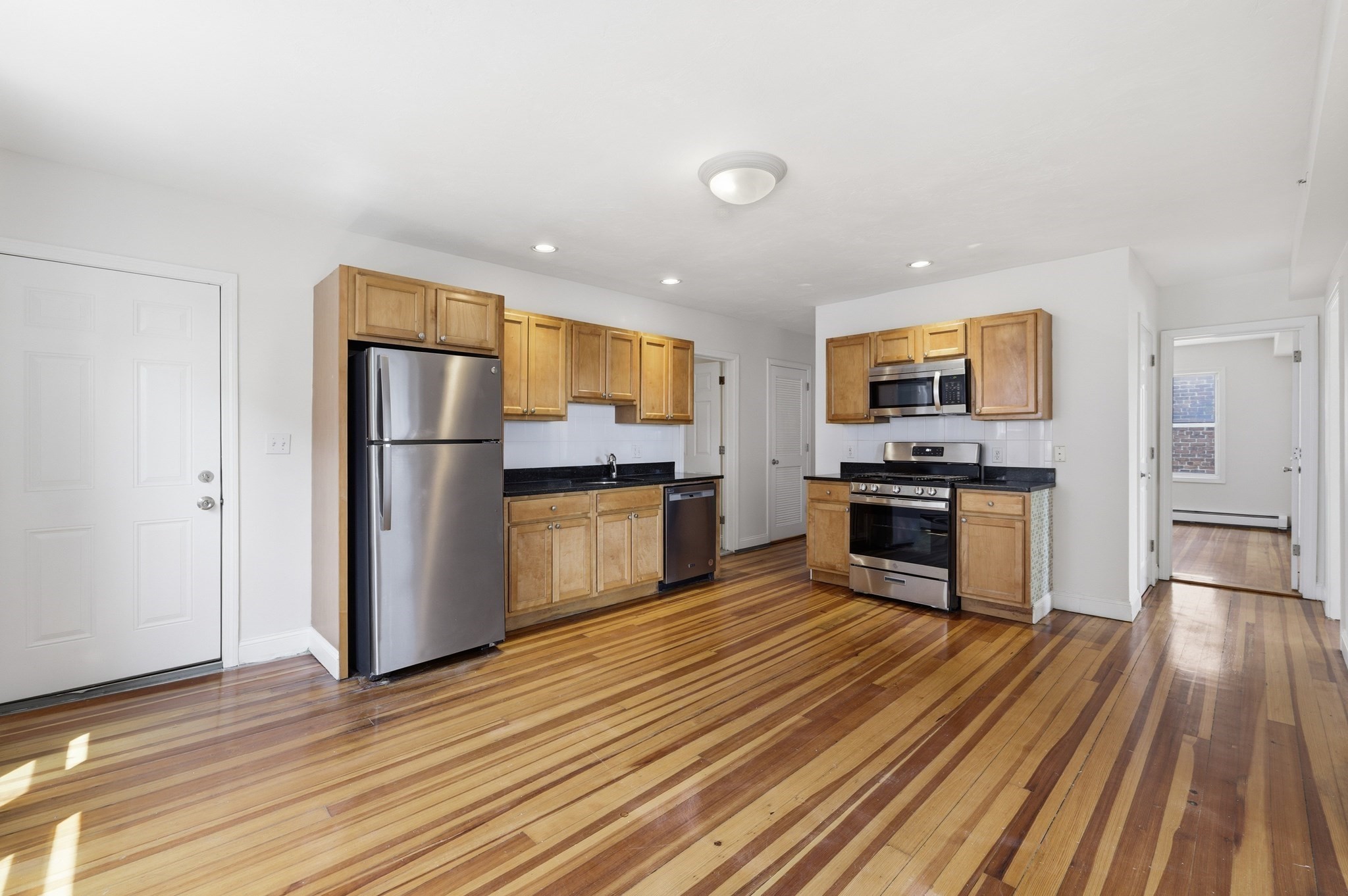 41 Harbor St Unit 4, Salem, MA 01970 - Image 3