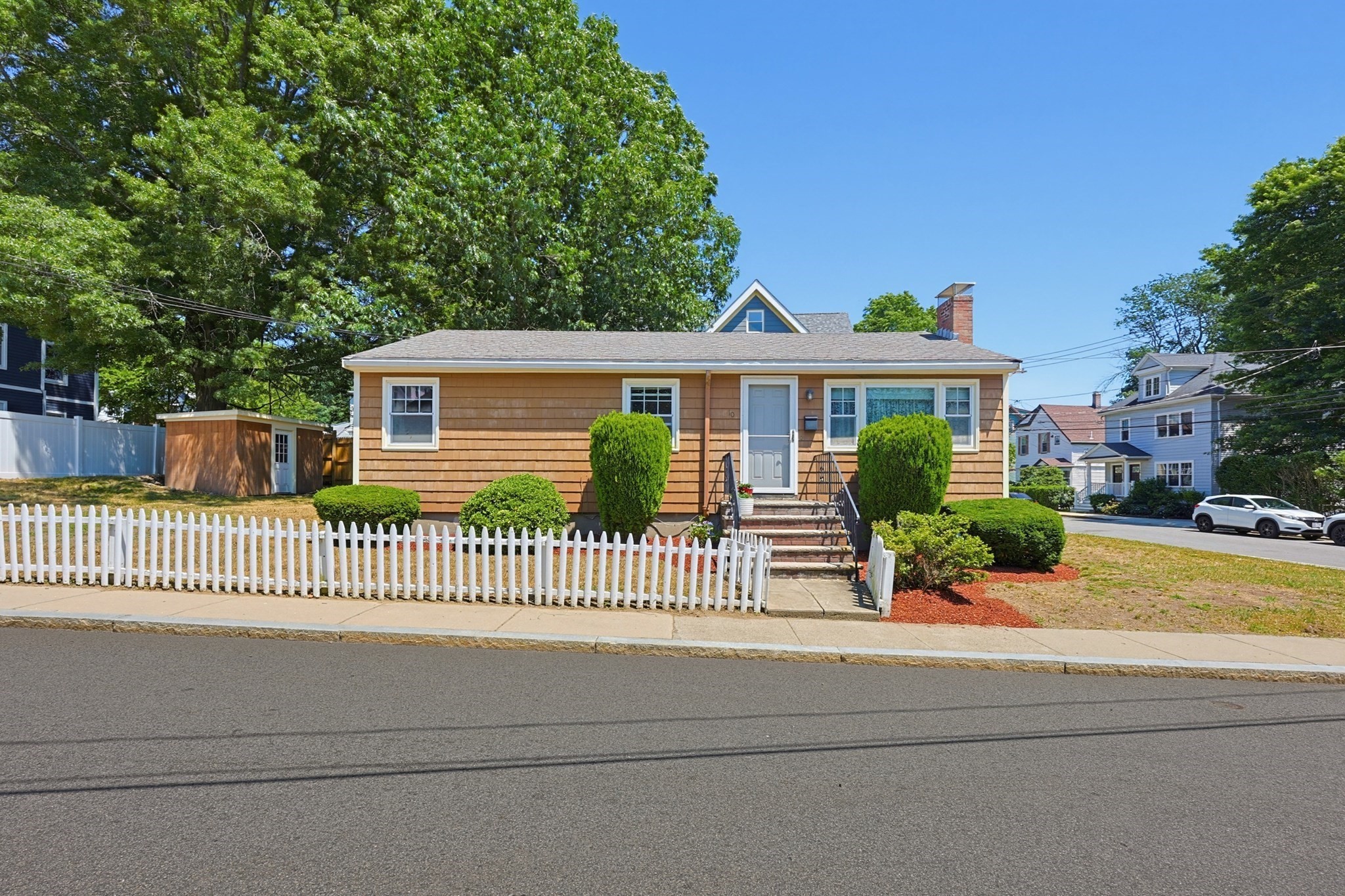 10 Meyer St, Jamaica Plain, Boston, MA 02131
