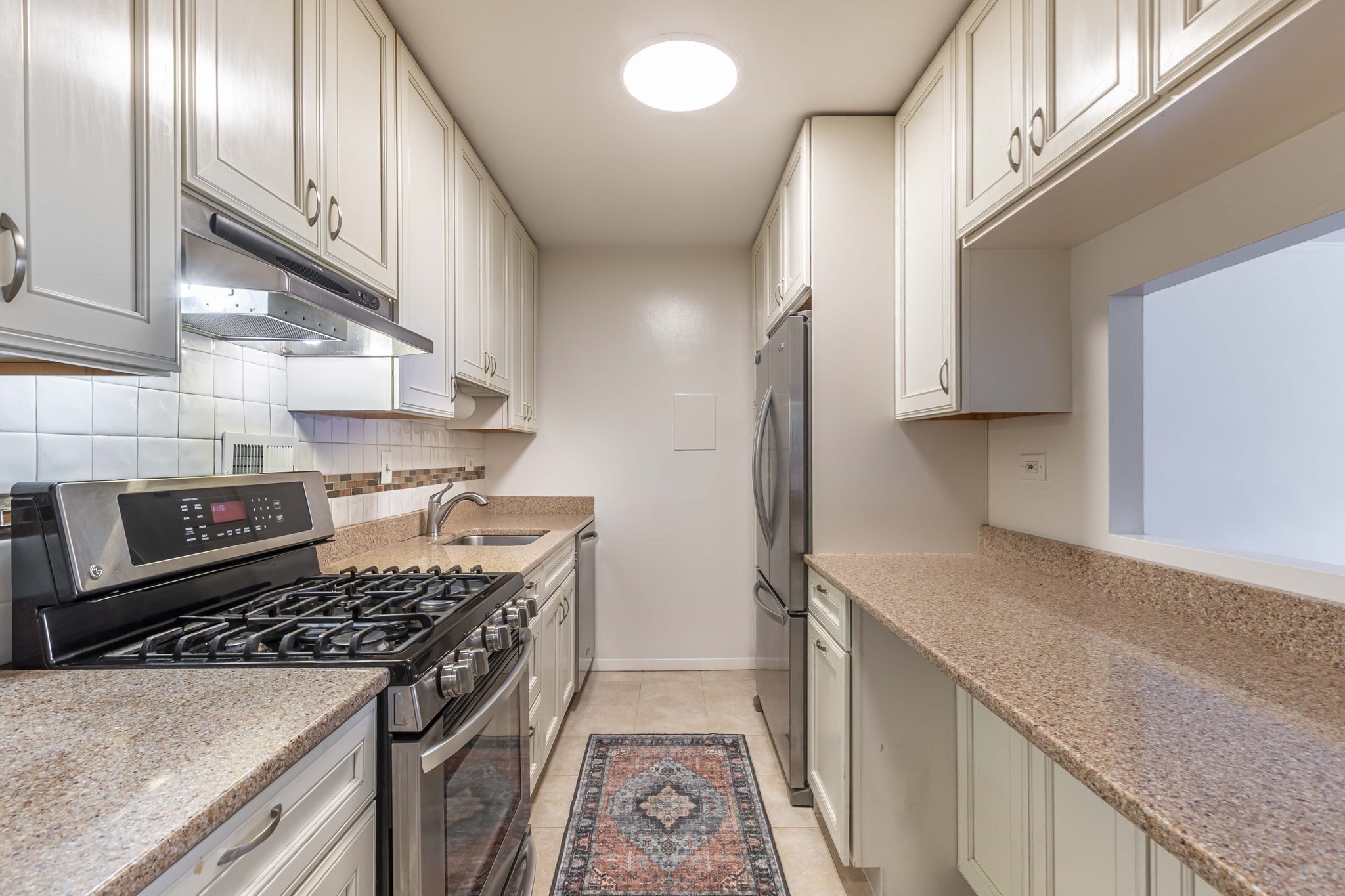 8 Whittier Place Unit 4C, West End, Boston, MA 02114 - Image 4