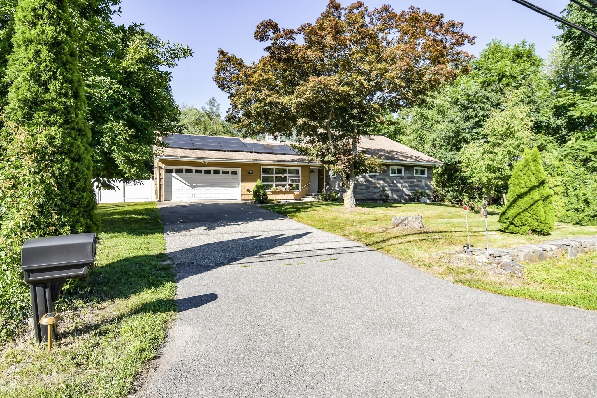 678 Massachusetts Ave, North Andover, MA 01845