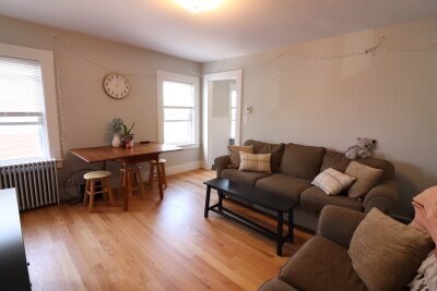 29 McKenn St., Apt 2