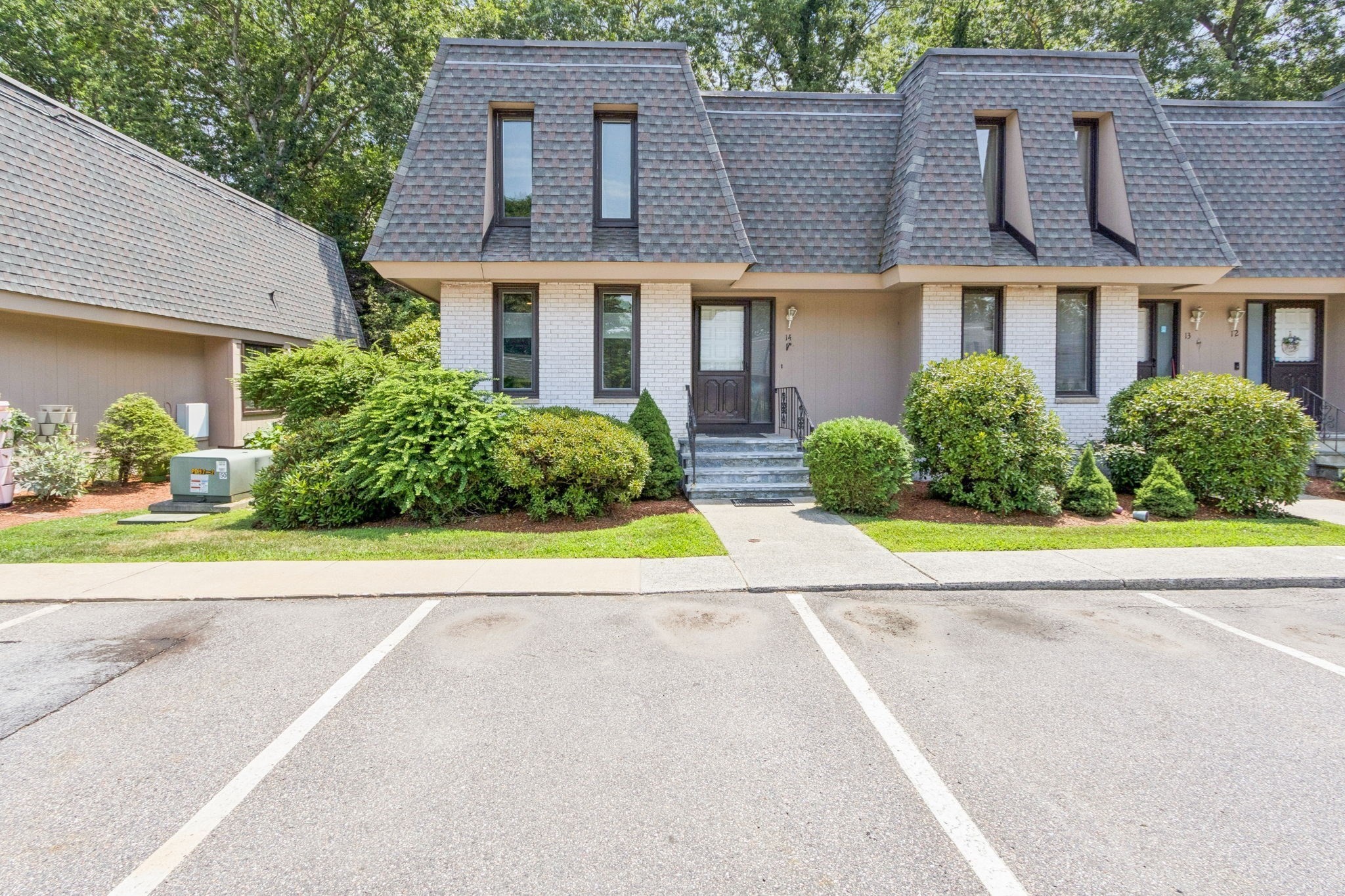 14 Grove Square Unit 14, Randolph, MA 02368