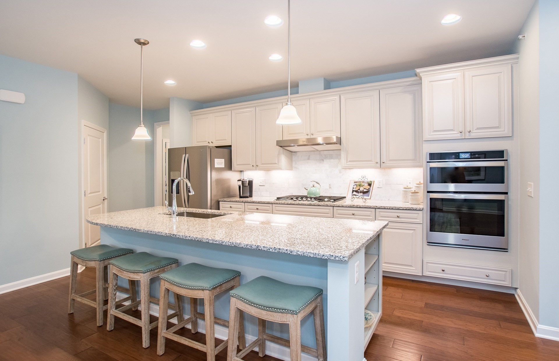 10 Weathervane Drive Unit 20, Walpole, MA 02081