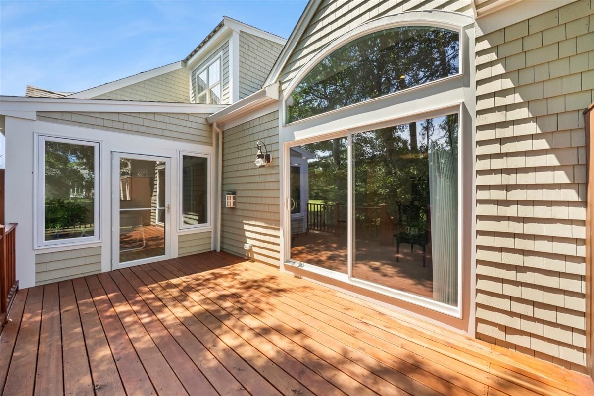 9 Blue Meadow Ct Unit 9, Bourne, MA 02532