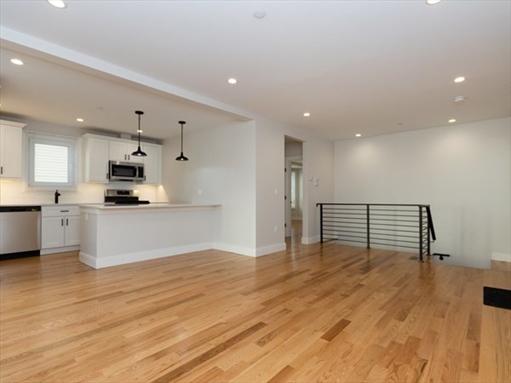 5 Tovar, Apt 1R