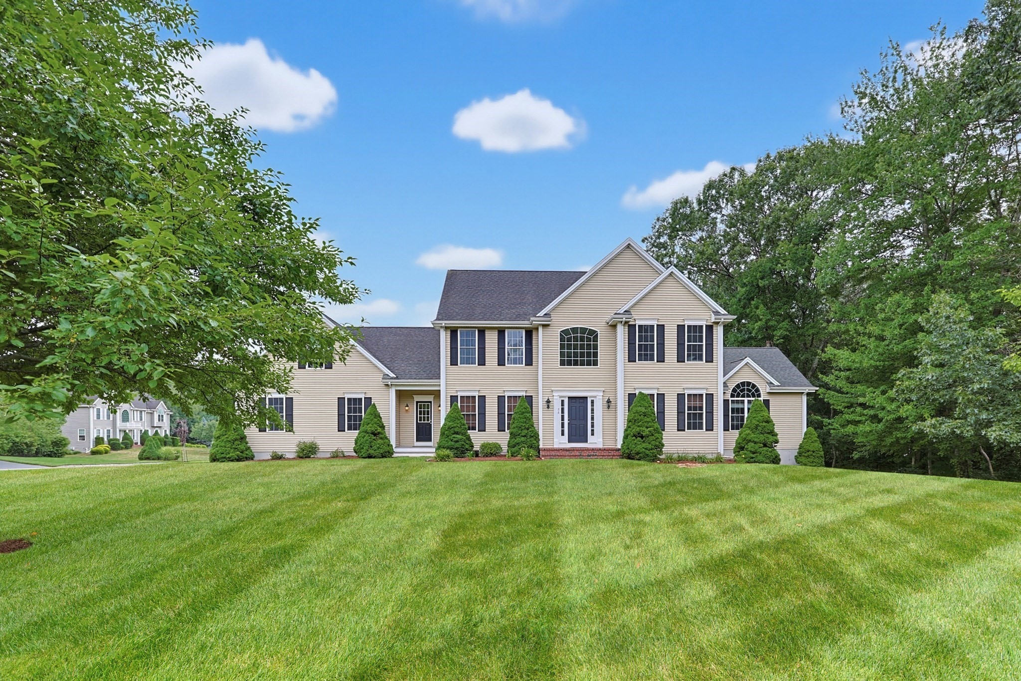 26 Charles W Barth Dr, North Attleboro, MA 02760